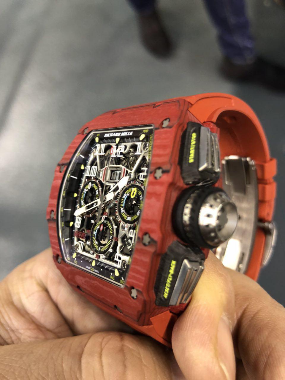 картинка ЧАСЫ RICHARD MILLE RM 11-03 RED QTPT FLYBACK CHRONO от магазина Одежда+